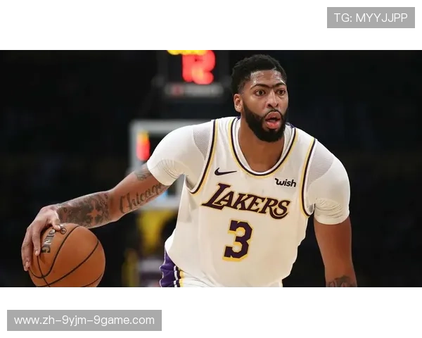 浓眉哥安东尼·戴维斯在NBA的表现为何备受关注，他的技术优势体现在哪些方面